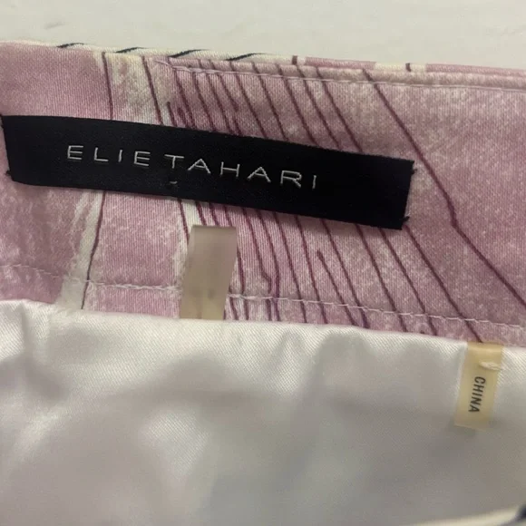 Elie Tahari Floral Pencil Skirt - Picture 5 of 13